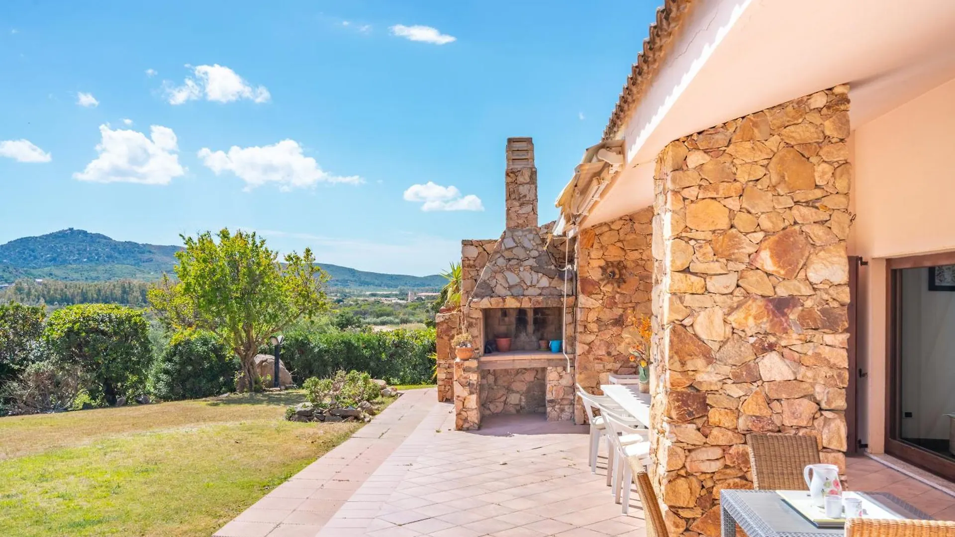 La Casa Dell'Ingegnere, Chia A Piedi, Vista Mare Villa Domus De Maria