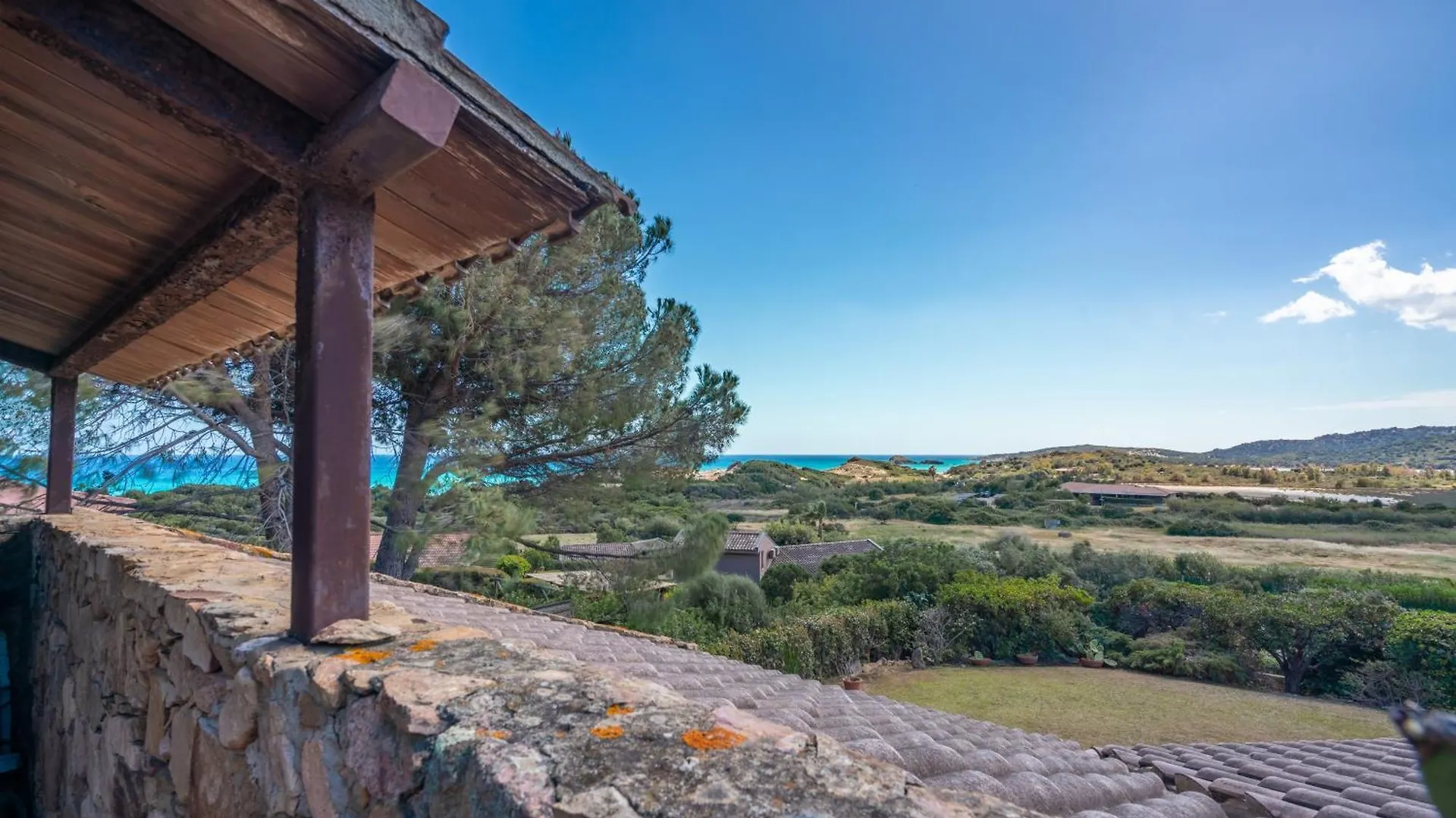 La Casa Dell'Ingegnere, Chia A Piedi, Vista Mare Villa Domus De Maria 0*,  Italy