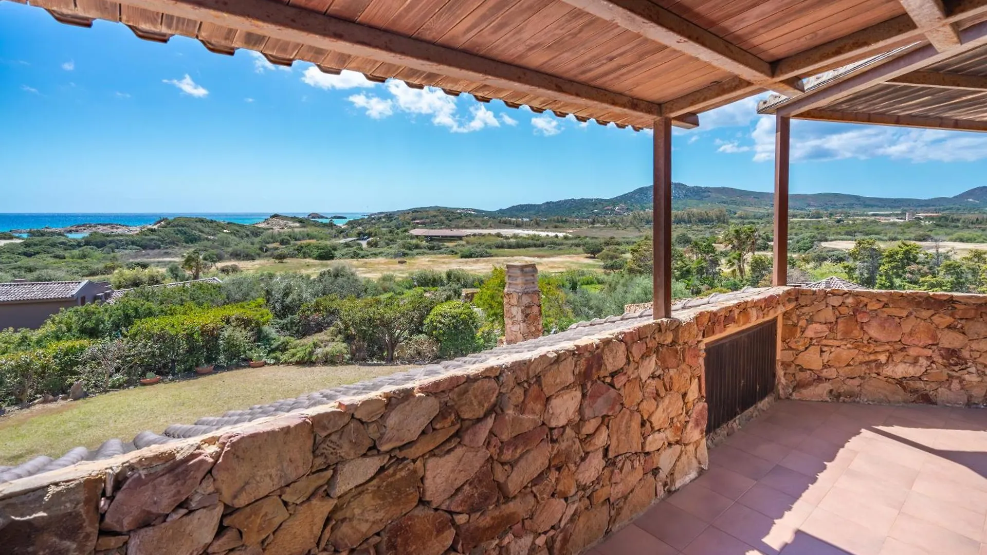 La Casa Dell'Ingegnere, Chia A Piedi, Vista Mare Villa Domus De Maria