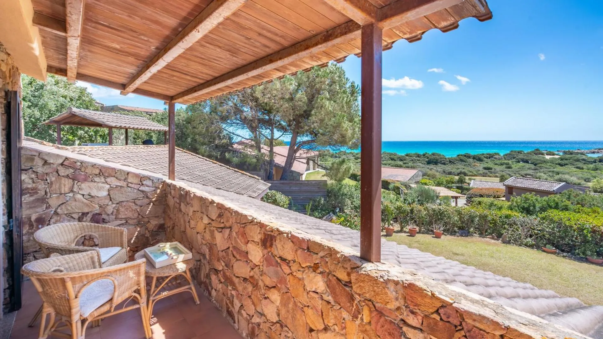 La Casa Dell'Ingegnere, Chia A Piedi, Vista Mare Villa Domus De Maria